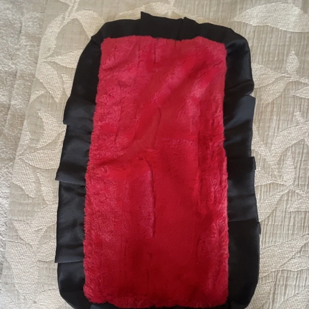 Minky Couture Mini Security Blanket Christmas Gnome Holiday Red Black‎ 10x18